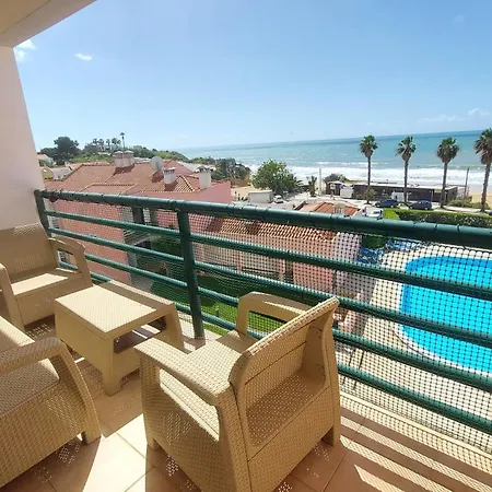 Algarve Nook - Coral Do Vau *** * Portimão